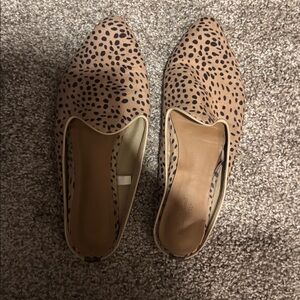 Universal Thread Tan and Black Leopard Print Flats